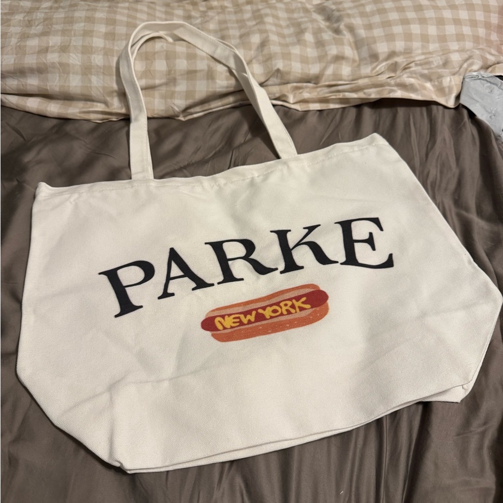Parke hotdog tote